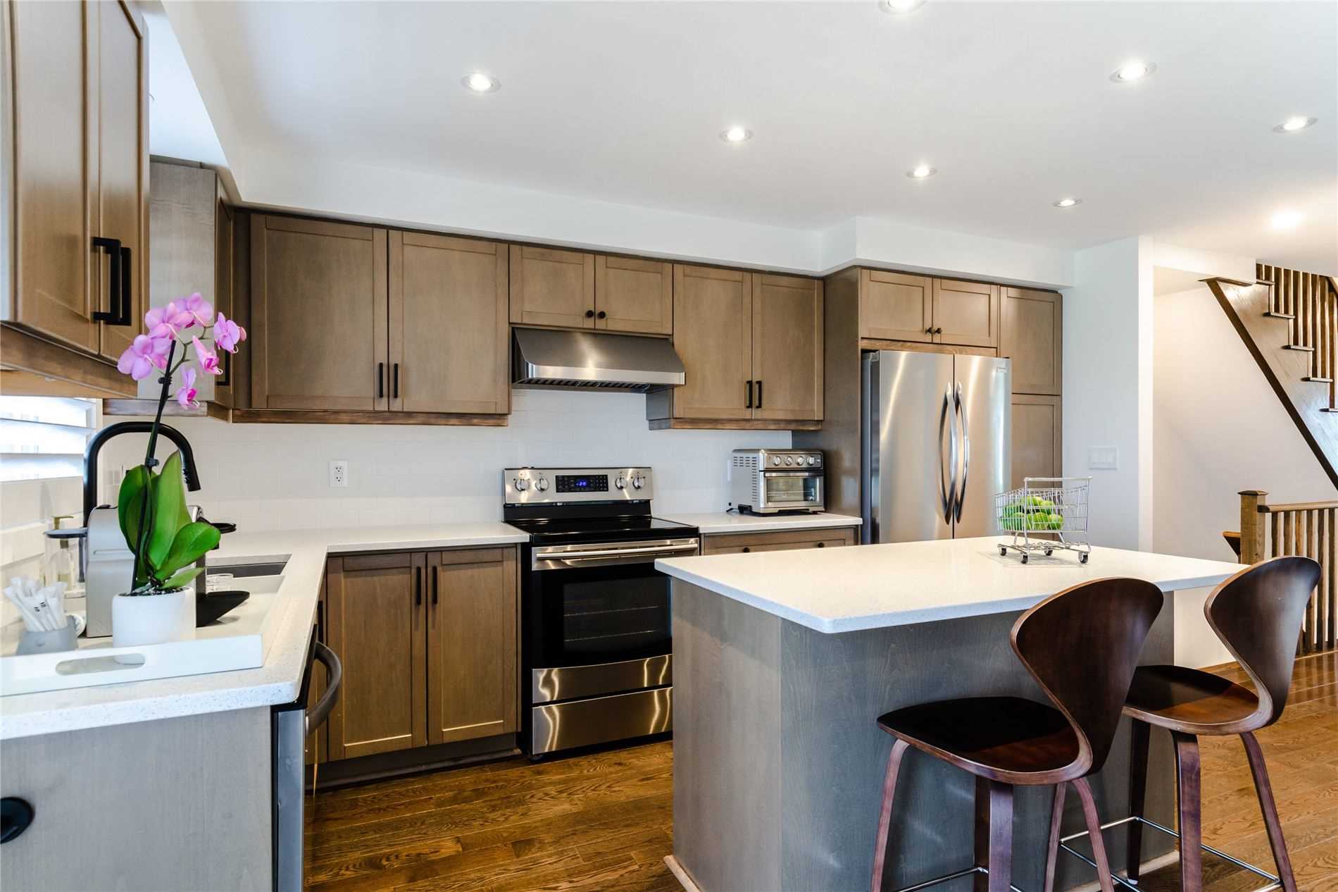 2006 Trawden Way, #4