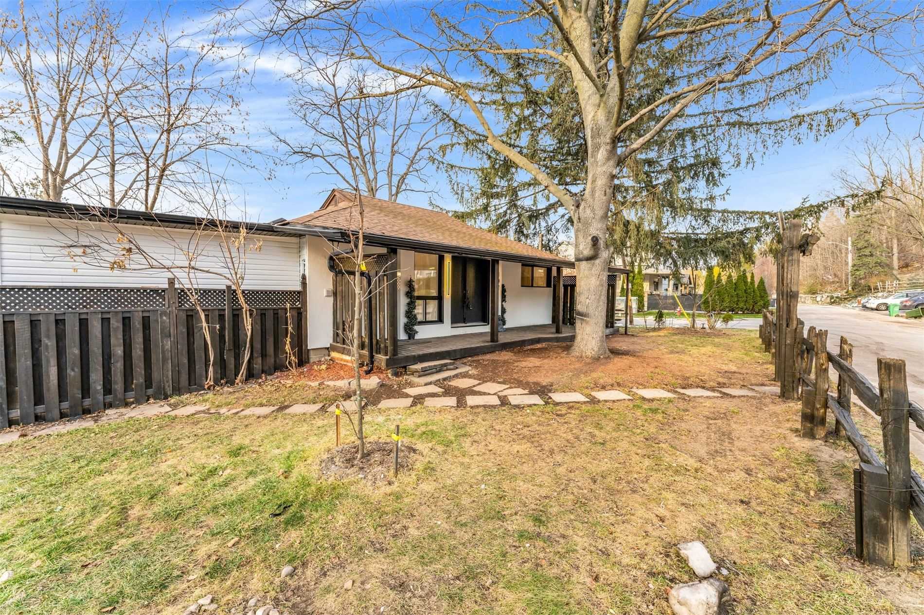 107 Hemlock St