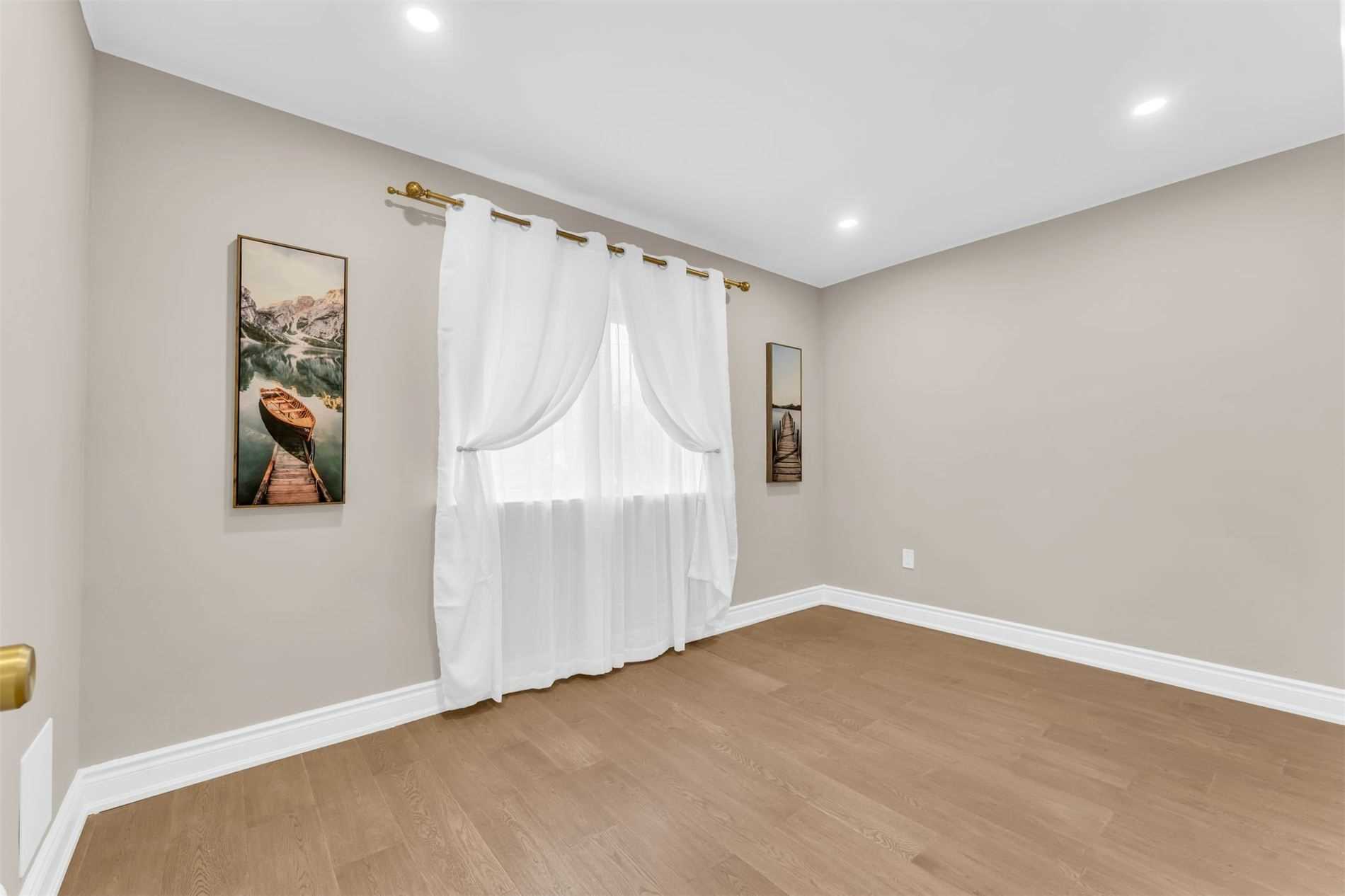 107 Hemlock St