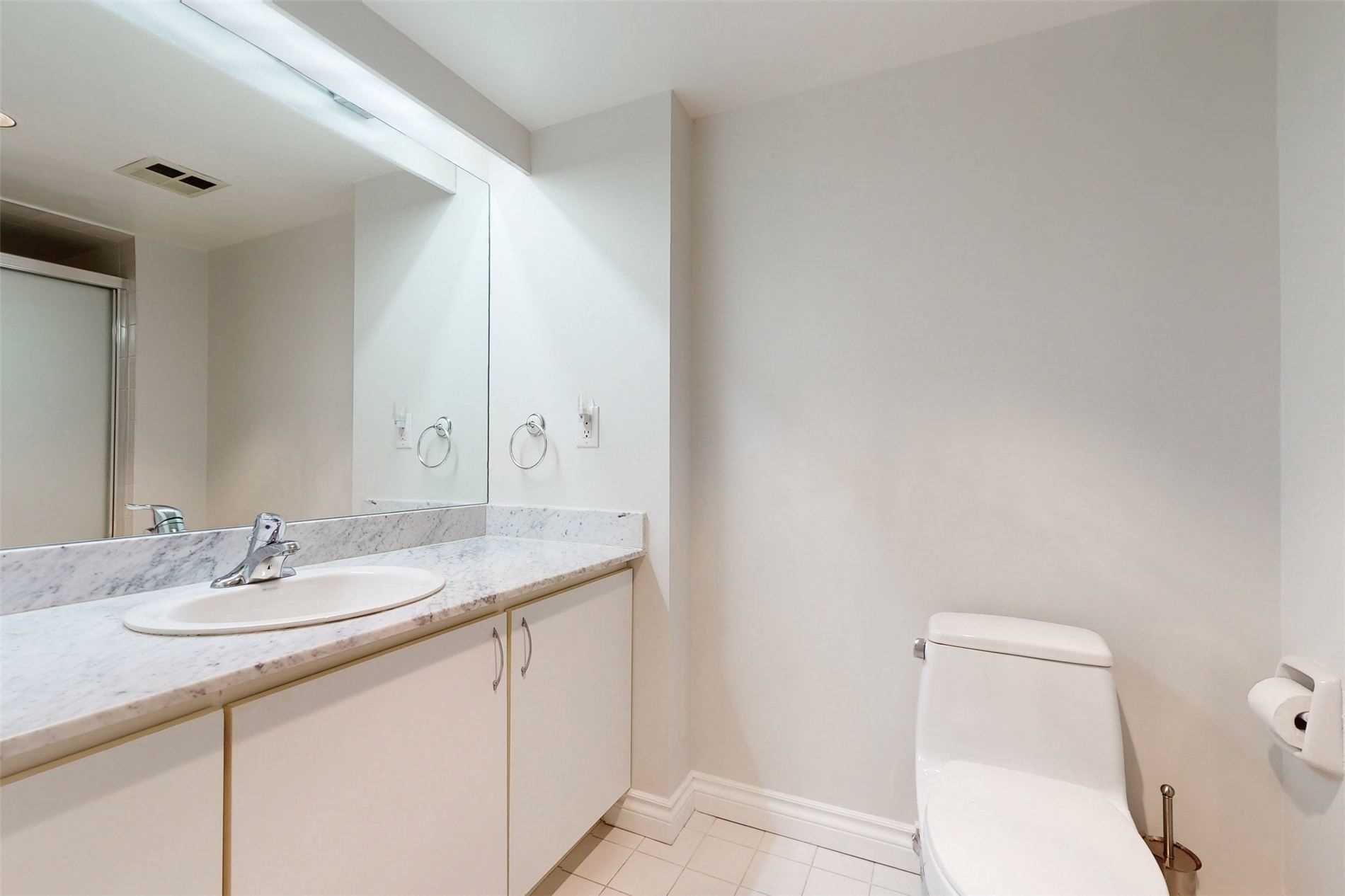 Listing W5867370 - Large Photo # 16