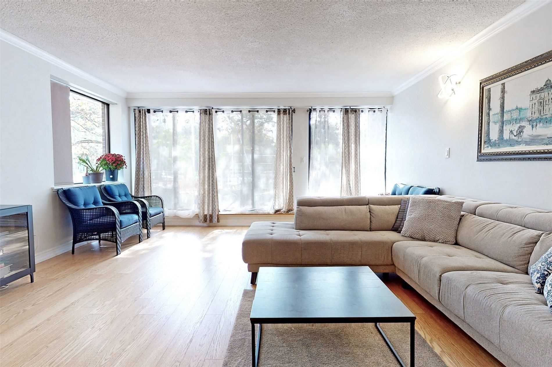Listing W5867370 - Large Photo # 11