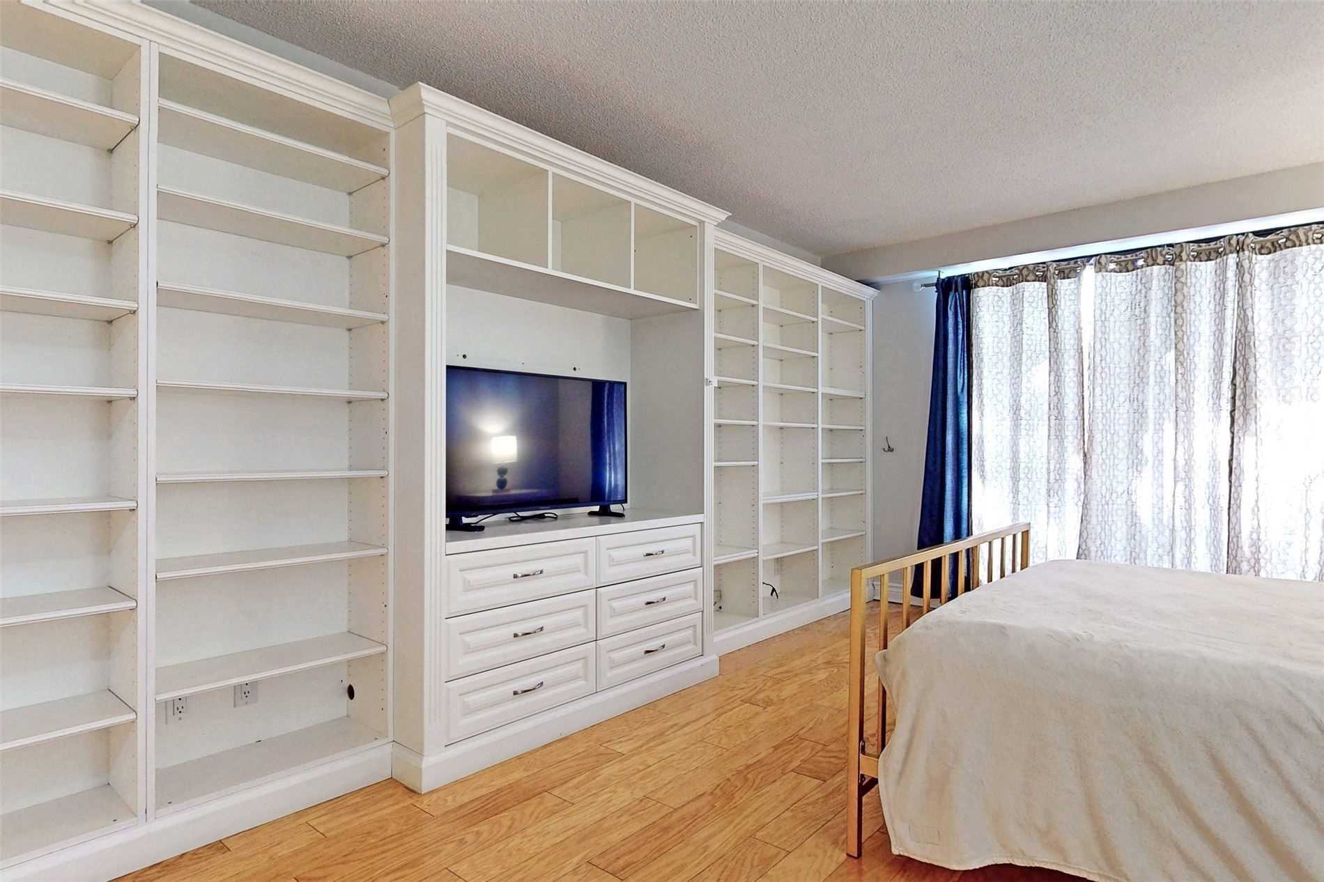 Listing W5867370 - Large Photo # 20