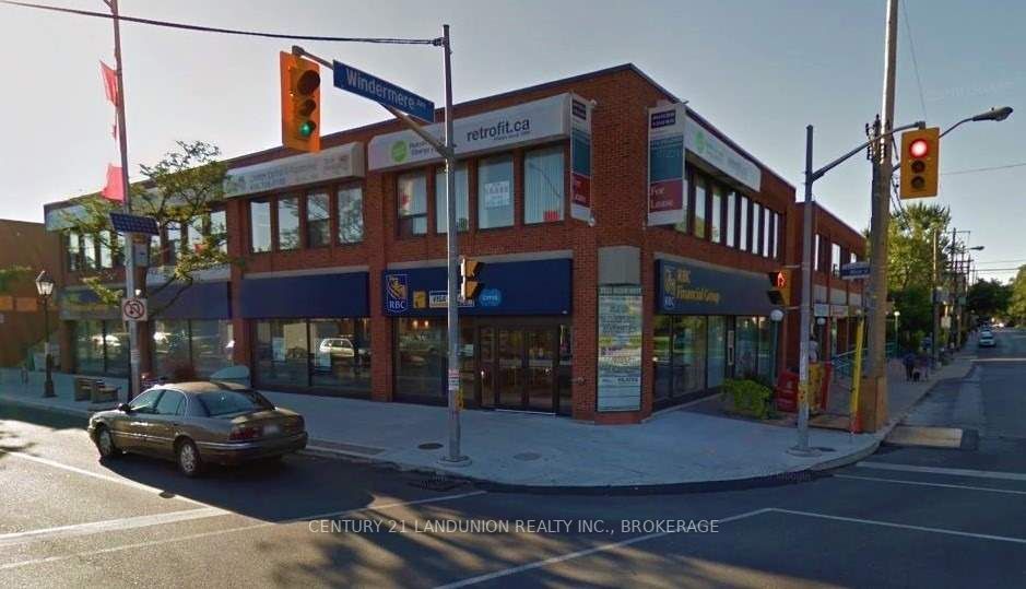 2323 Bloor St W, #218