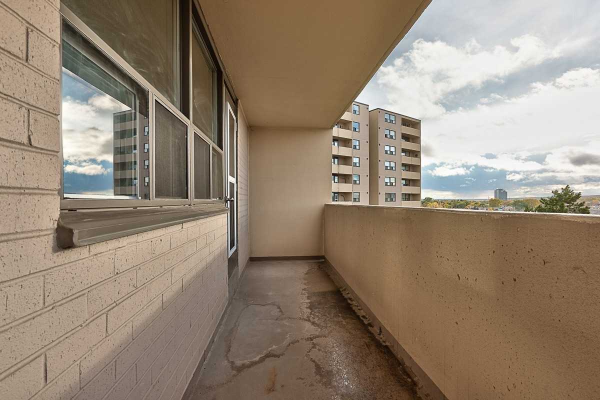 Listing W5867817 - Large Photo # 20