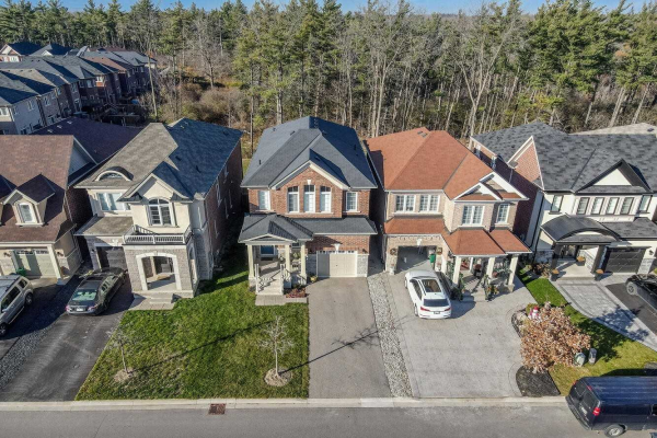 47 Upper Canada Crt, Halton Hills