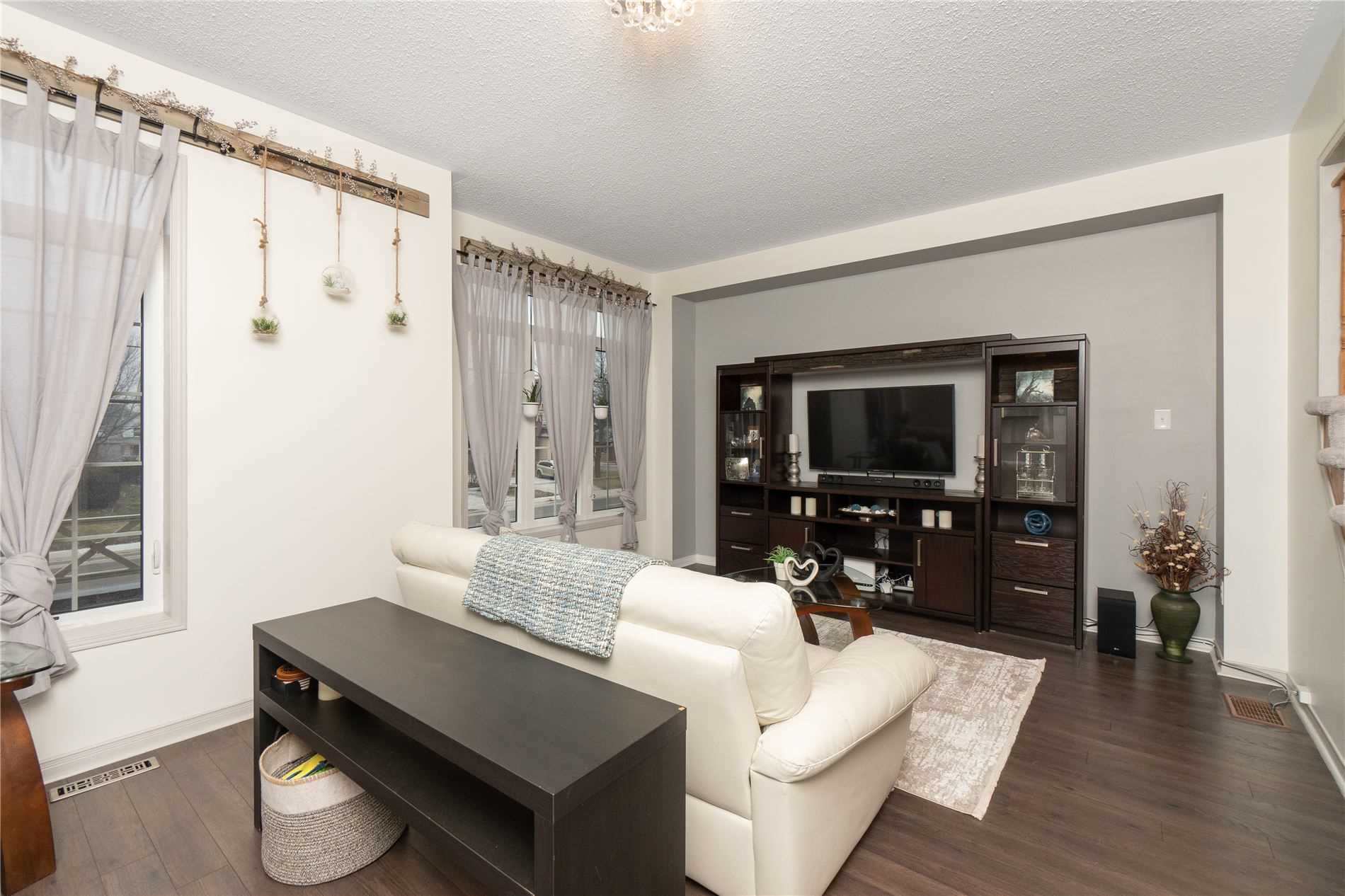 Listing W5868032 - Large Photo # 10