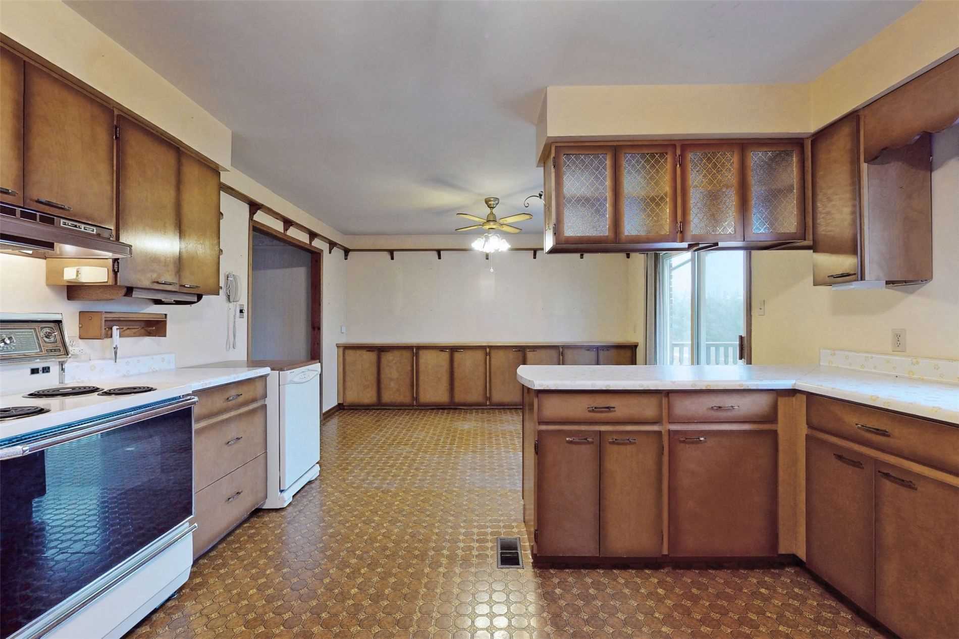 Listing W5868307 - Large Photo # 12