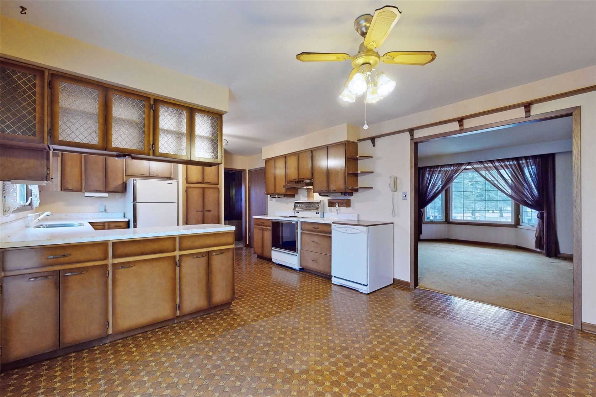 Listing W5868307 - Large Photo # 10