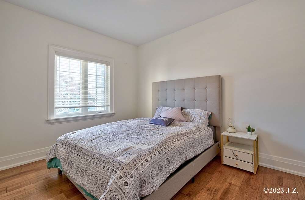 60 Emmett Ave