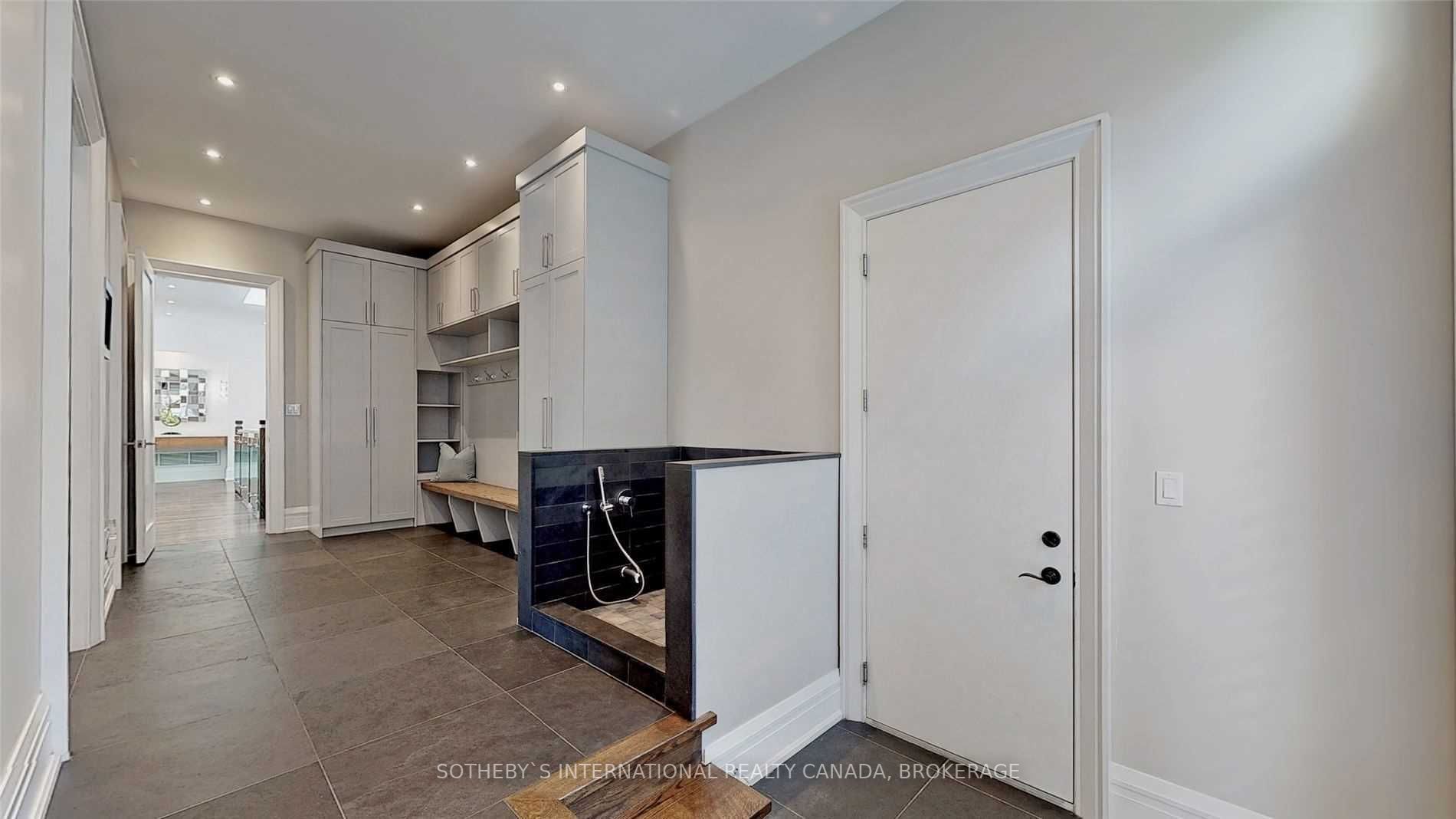 Listing W5868360 - Large Photo # 12