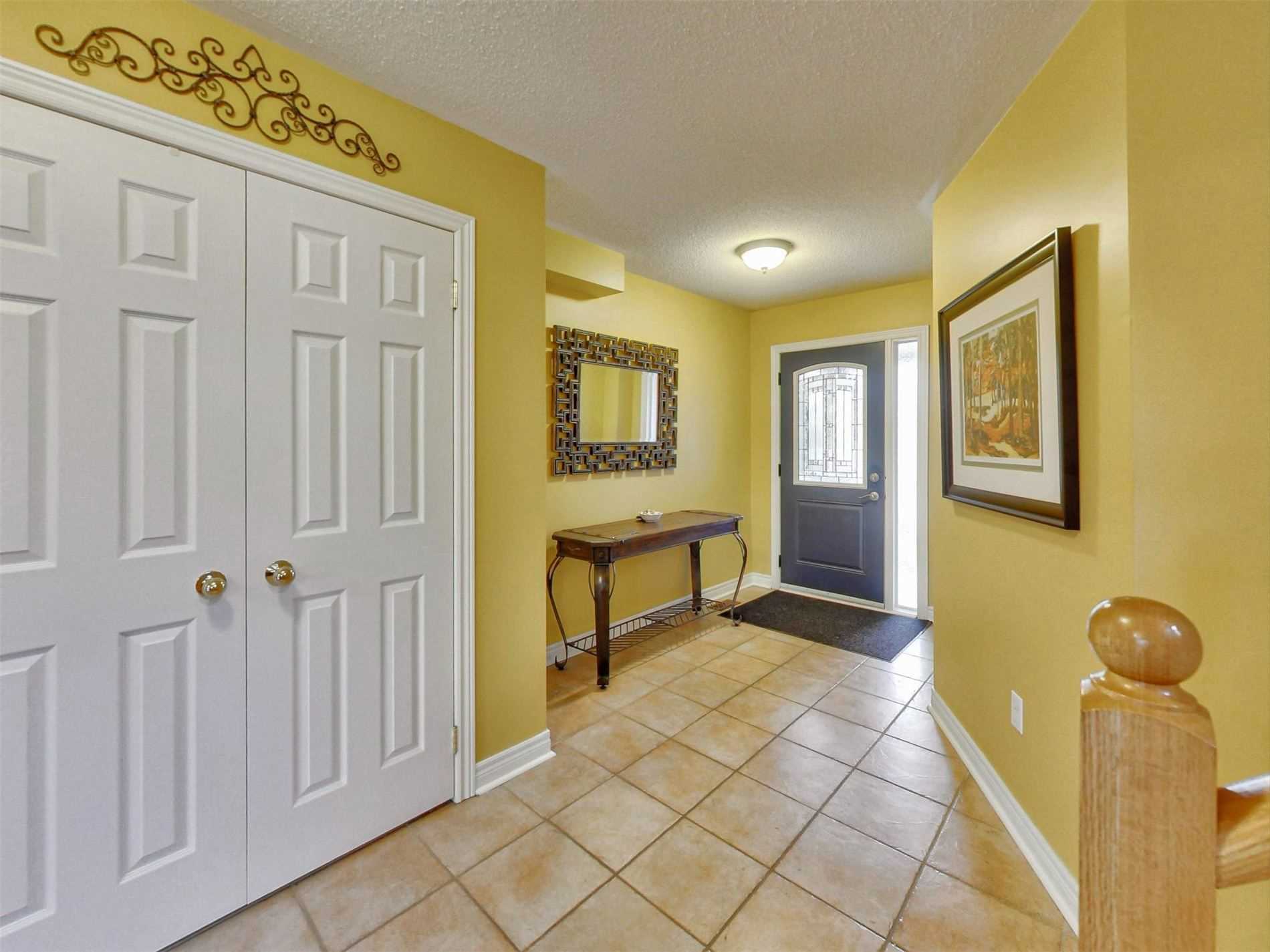 Listing W5868391 - Large Photo # 4