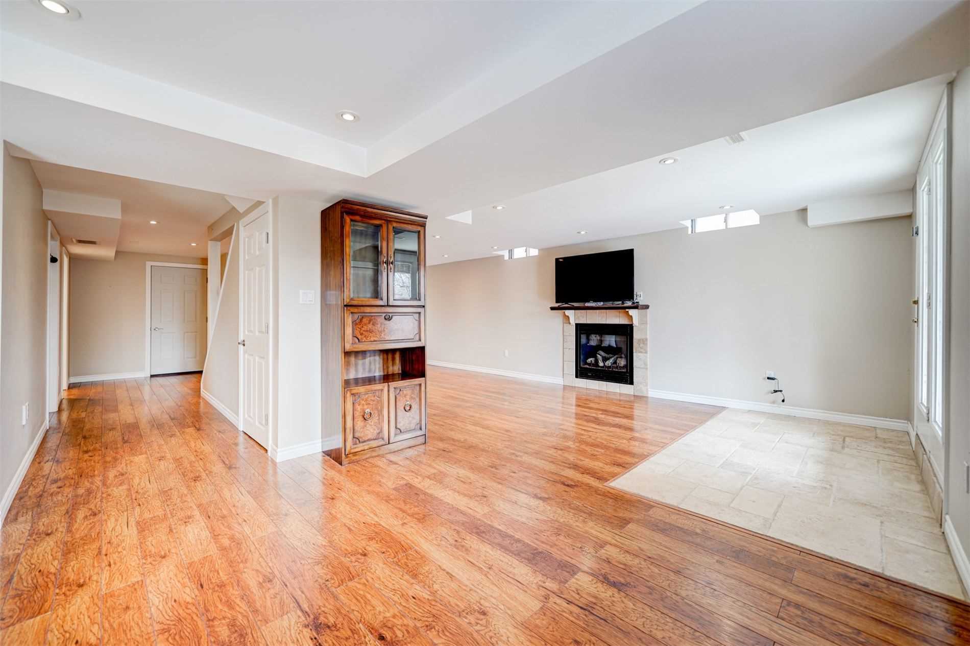 Listing W5869021 - Large Photo # 33