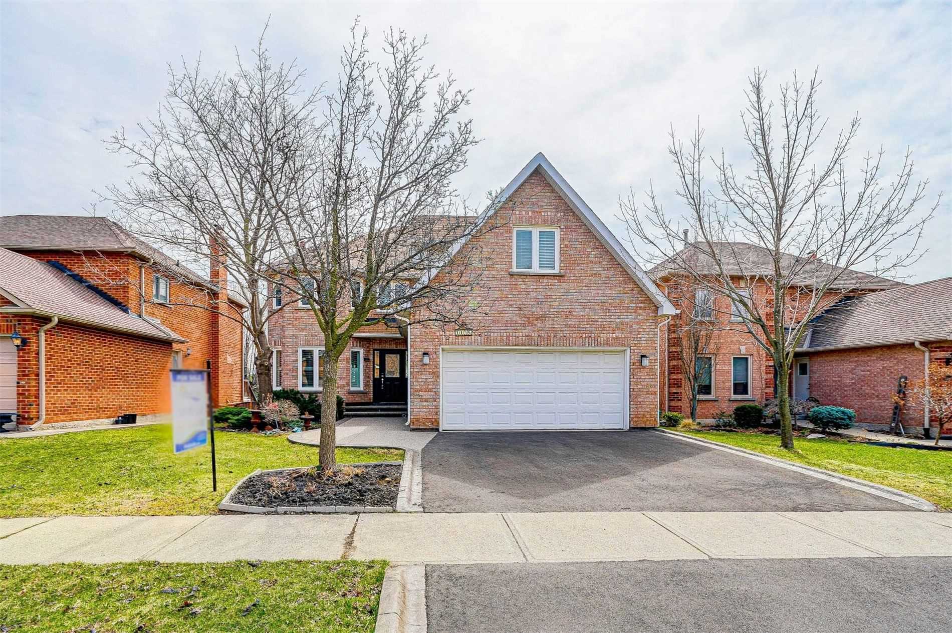Listing W5869021 - Large Photo # 1