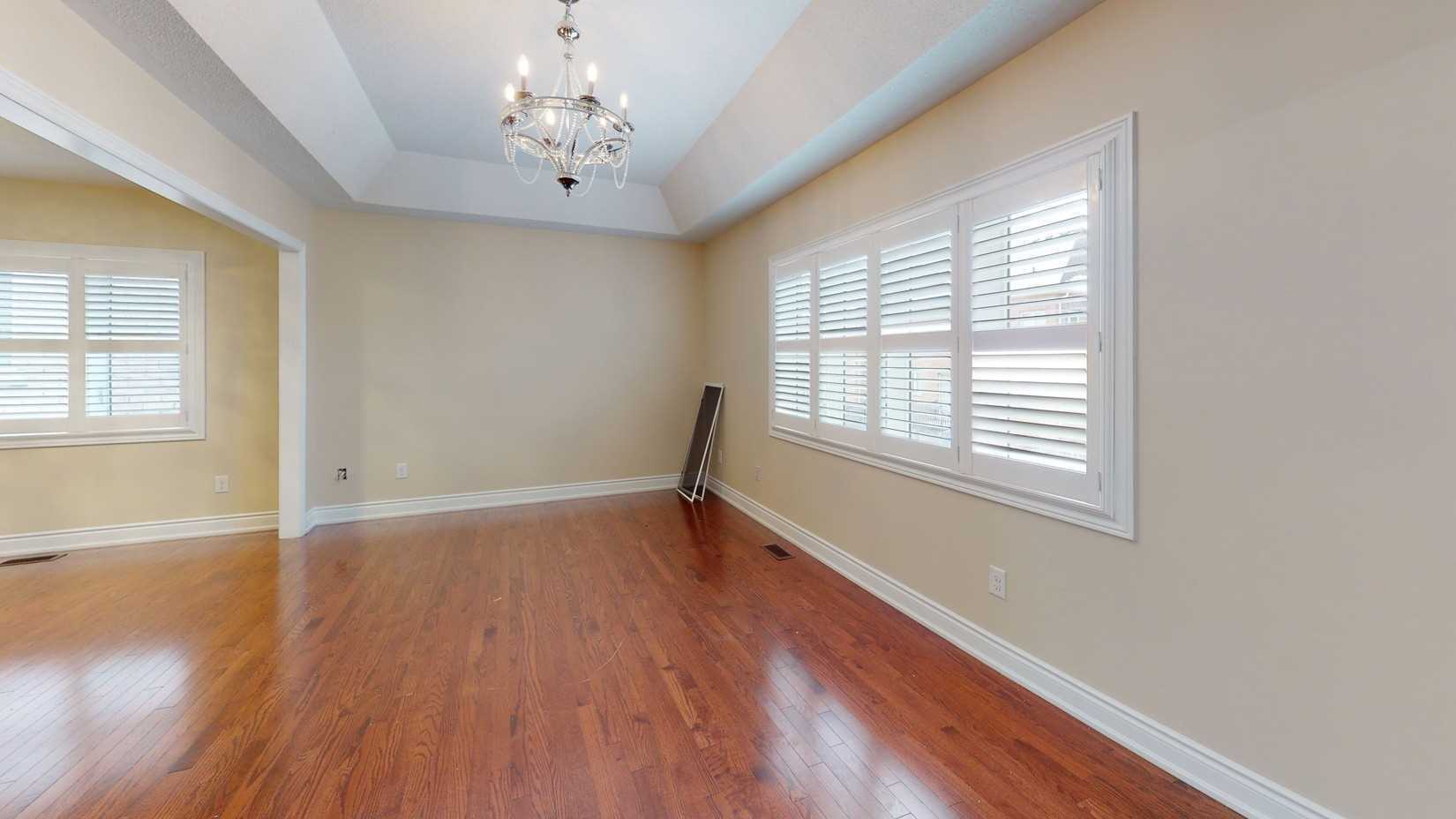 Listing W5869253 - Large Photo # 31