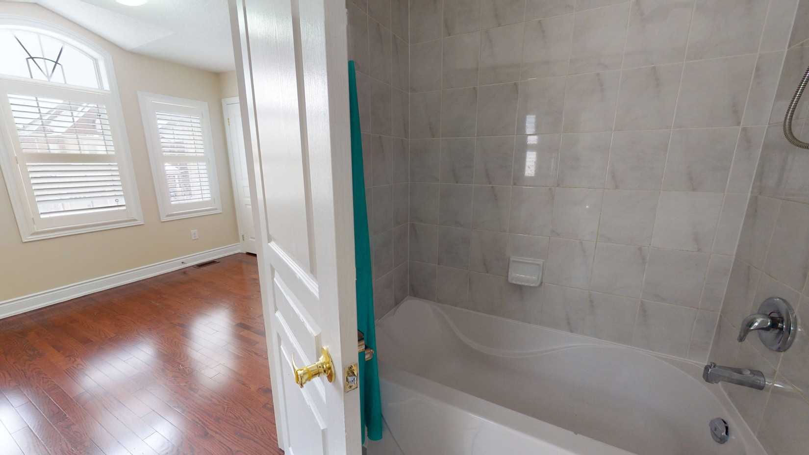Listing W5869253 - Large Photo # 15