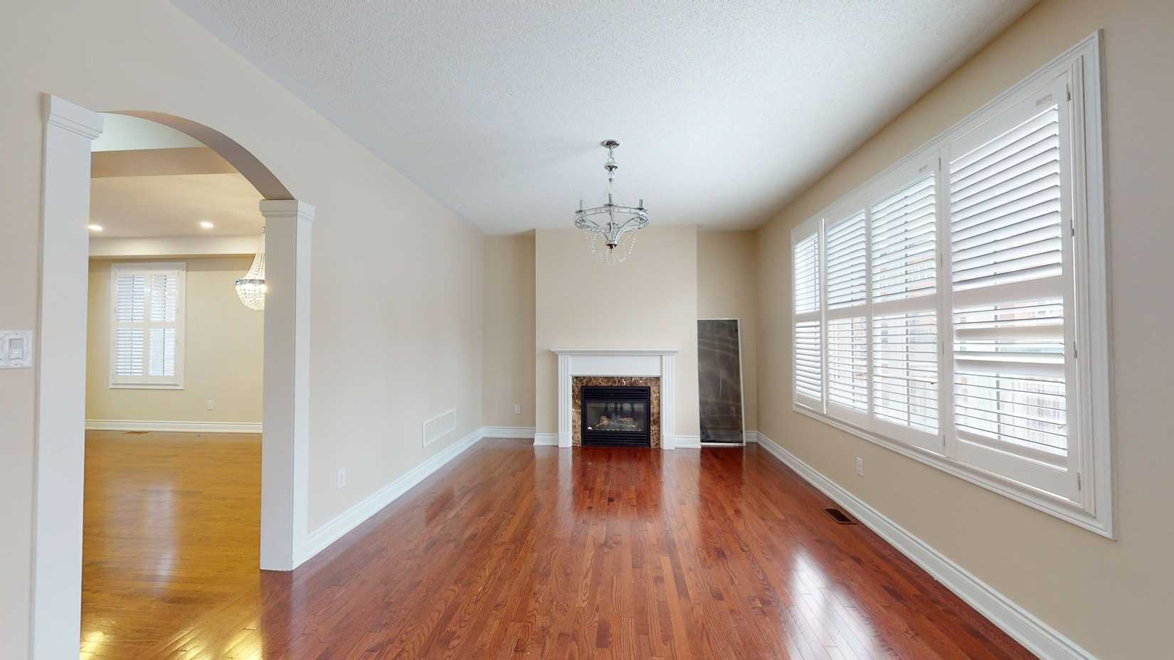 Listing W5869253 - Large Photo # 9