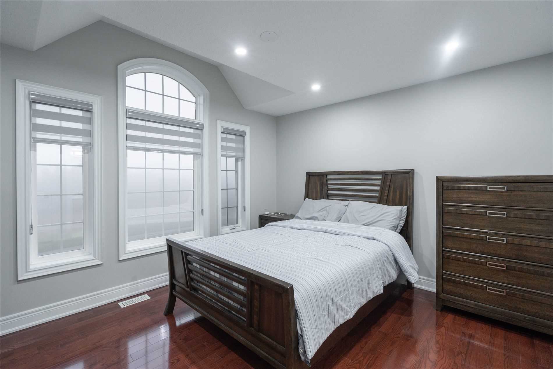 Listing W5869266 - Large Photo # 22