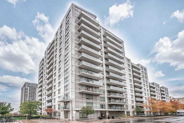 816 Lansdowne Ave, Toronto