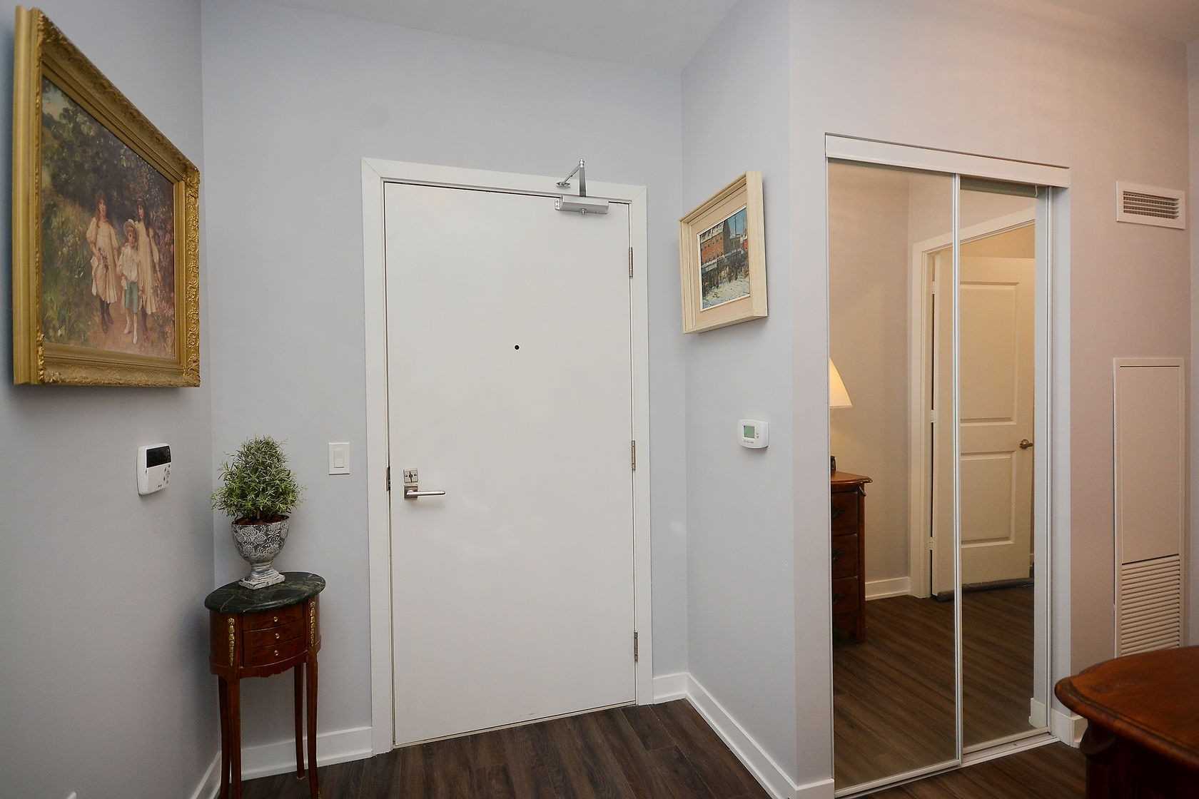 4699 Glen Erin Dr, #109