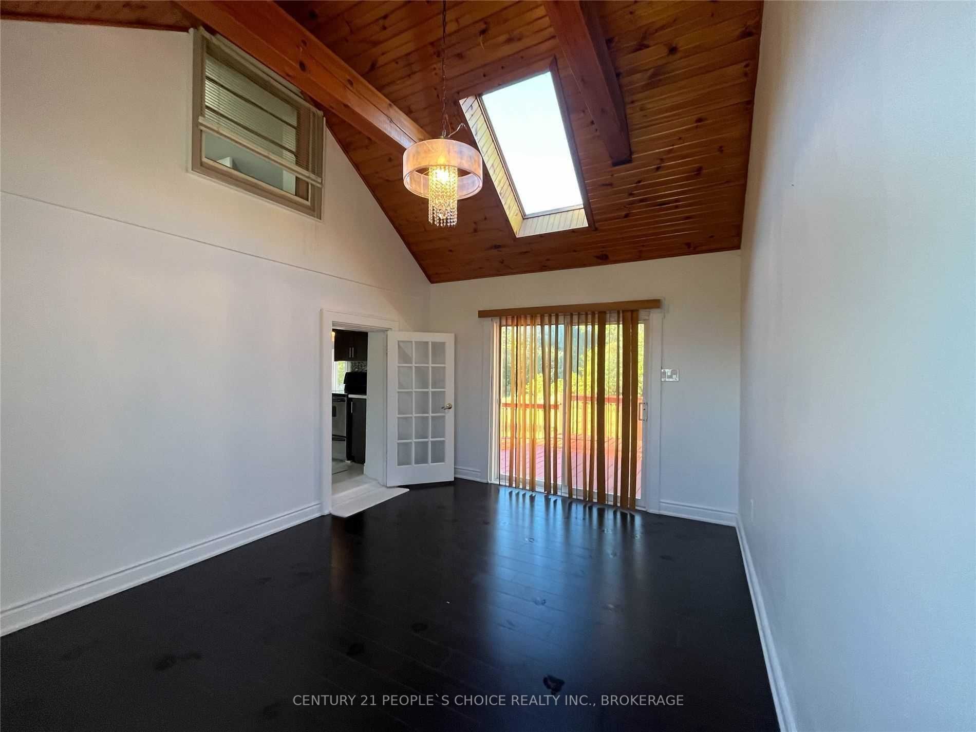 Listing W5869538 - Large Photo # 9
