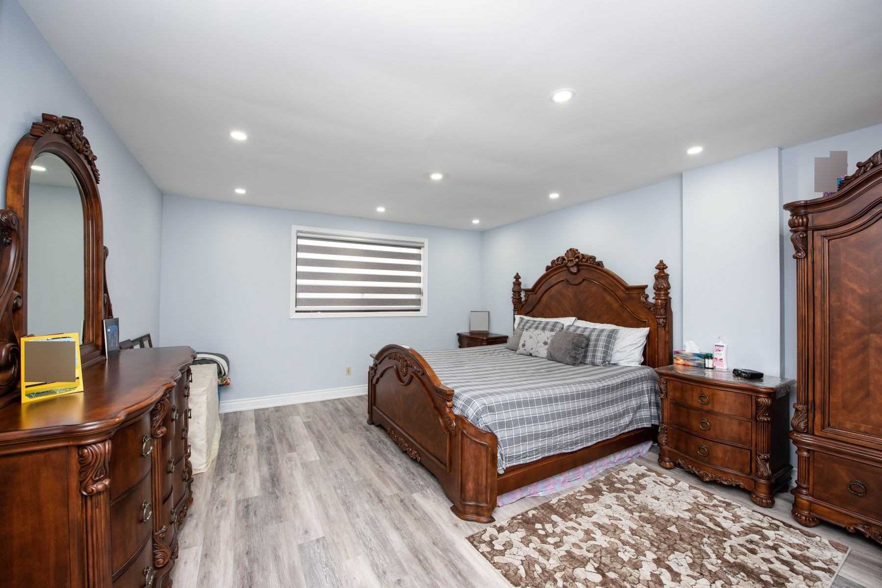 Listing W5869748 - Large Photo # 15