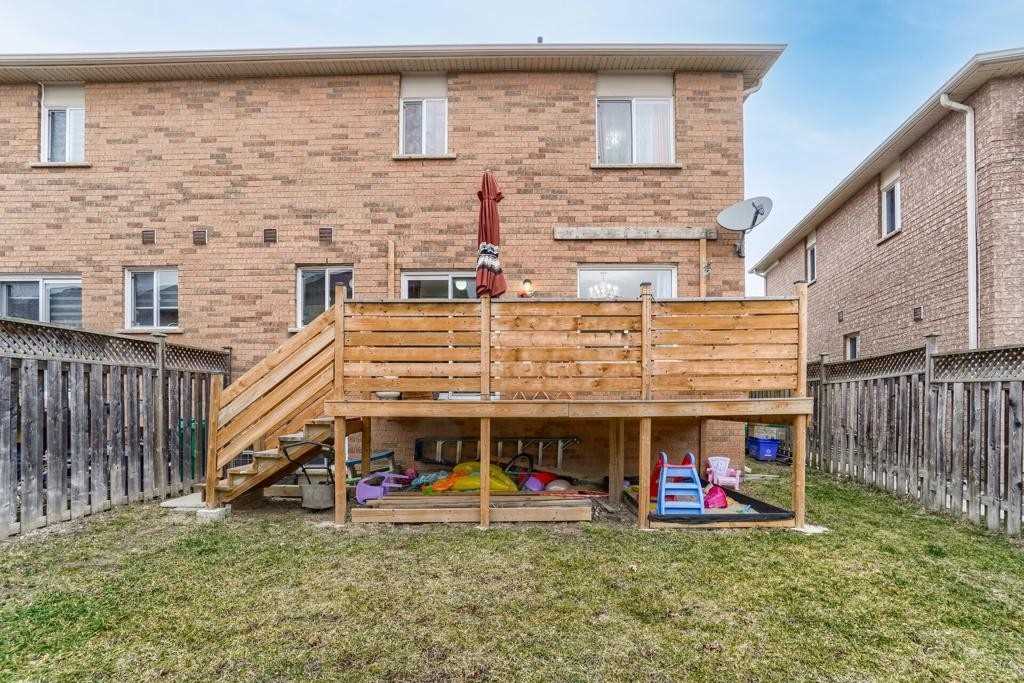 14 Topiary Lane
