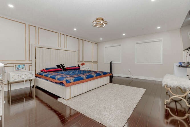 Listing W5869812 - Large Photo # 18