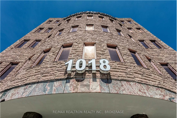 1018 Finch Ave W, Toronto