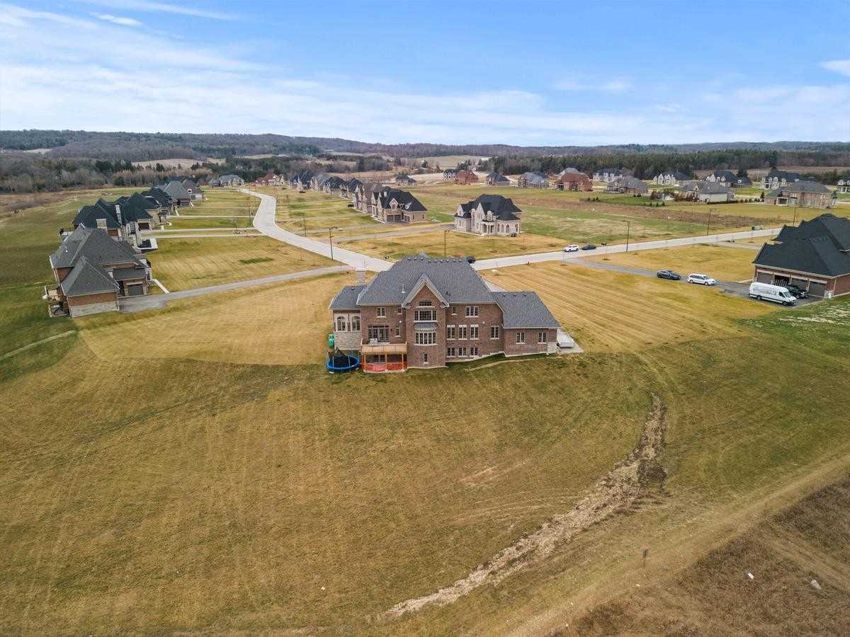 Listing W5869973 - Large Photo # 38