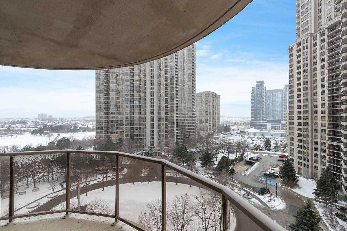 25 Kingsbridge Garden Circ, #1021