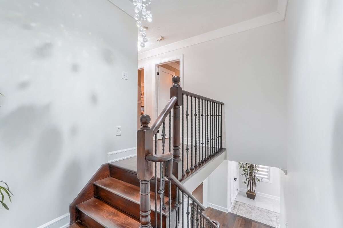 Listing W5870121 - Large Photo # 21