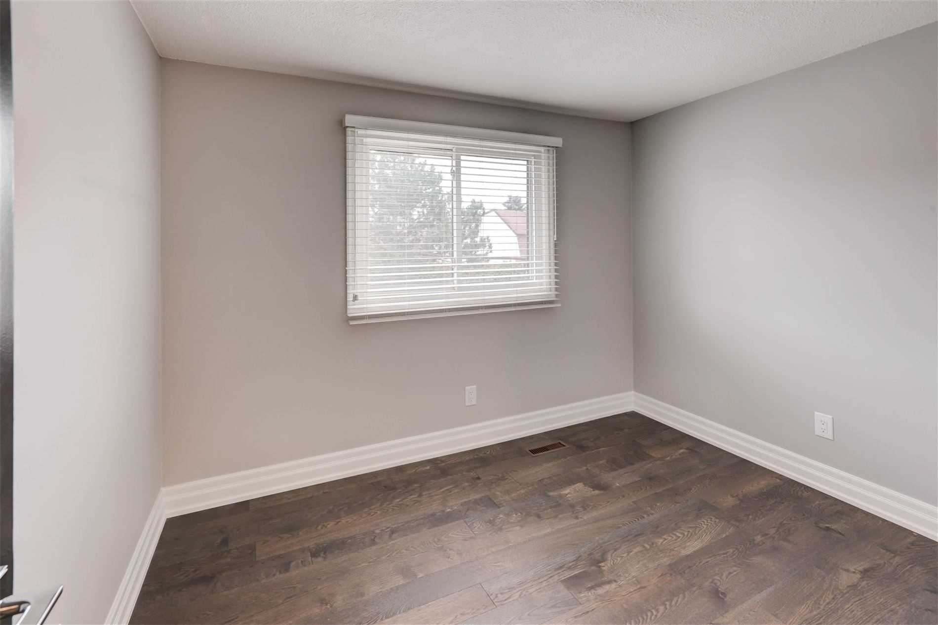 Listing W5870247 - Large Photo # 18