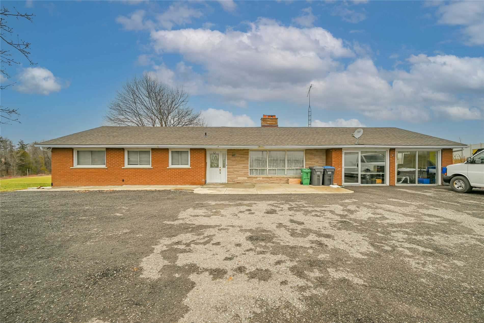 Listing W5870397 - Large Photo # 1