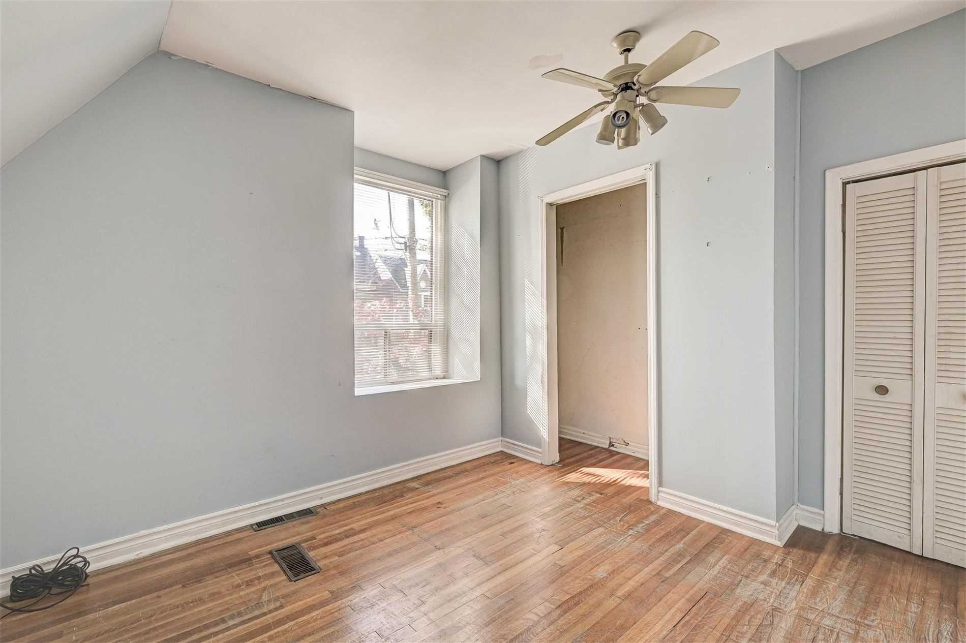 Listing W5870646 - Large Photo # 22