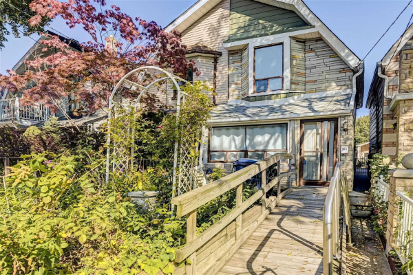 391 Westmoreland Ave N, Toronto