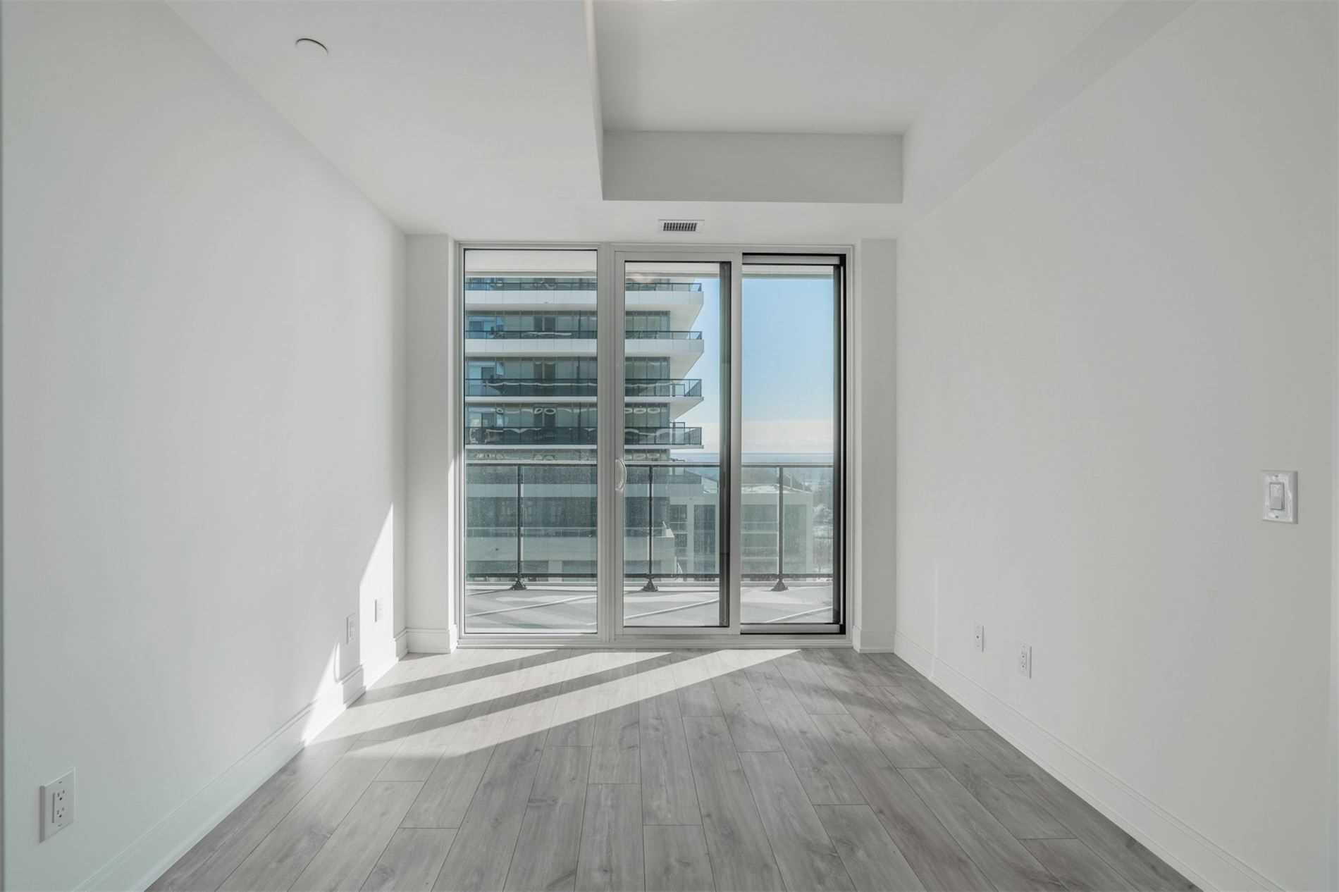70 Annie Craig Dr, #1406