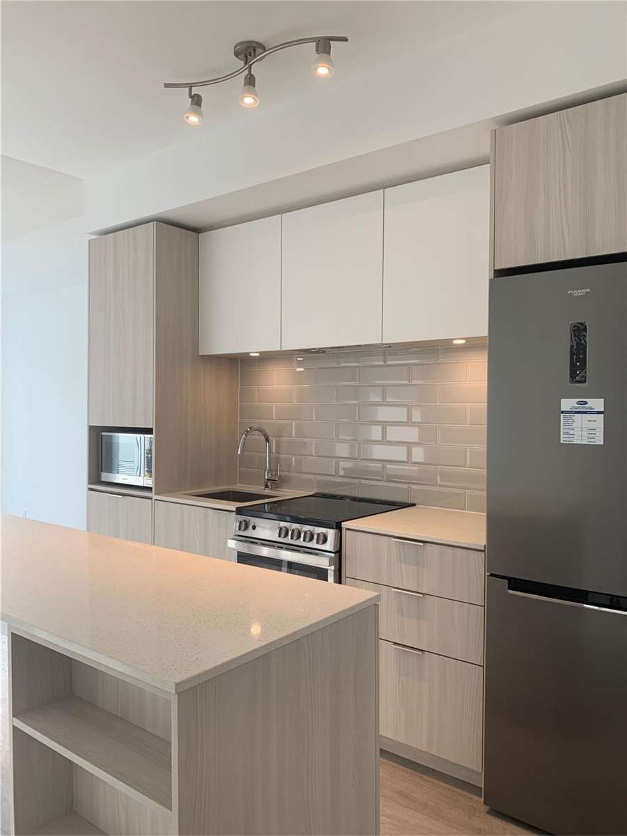 70 Annie Craig Dr, #1406