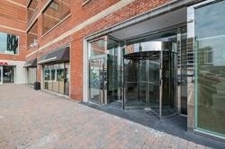 672 Dupont St, #305