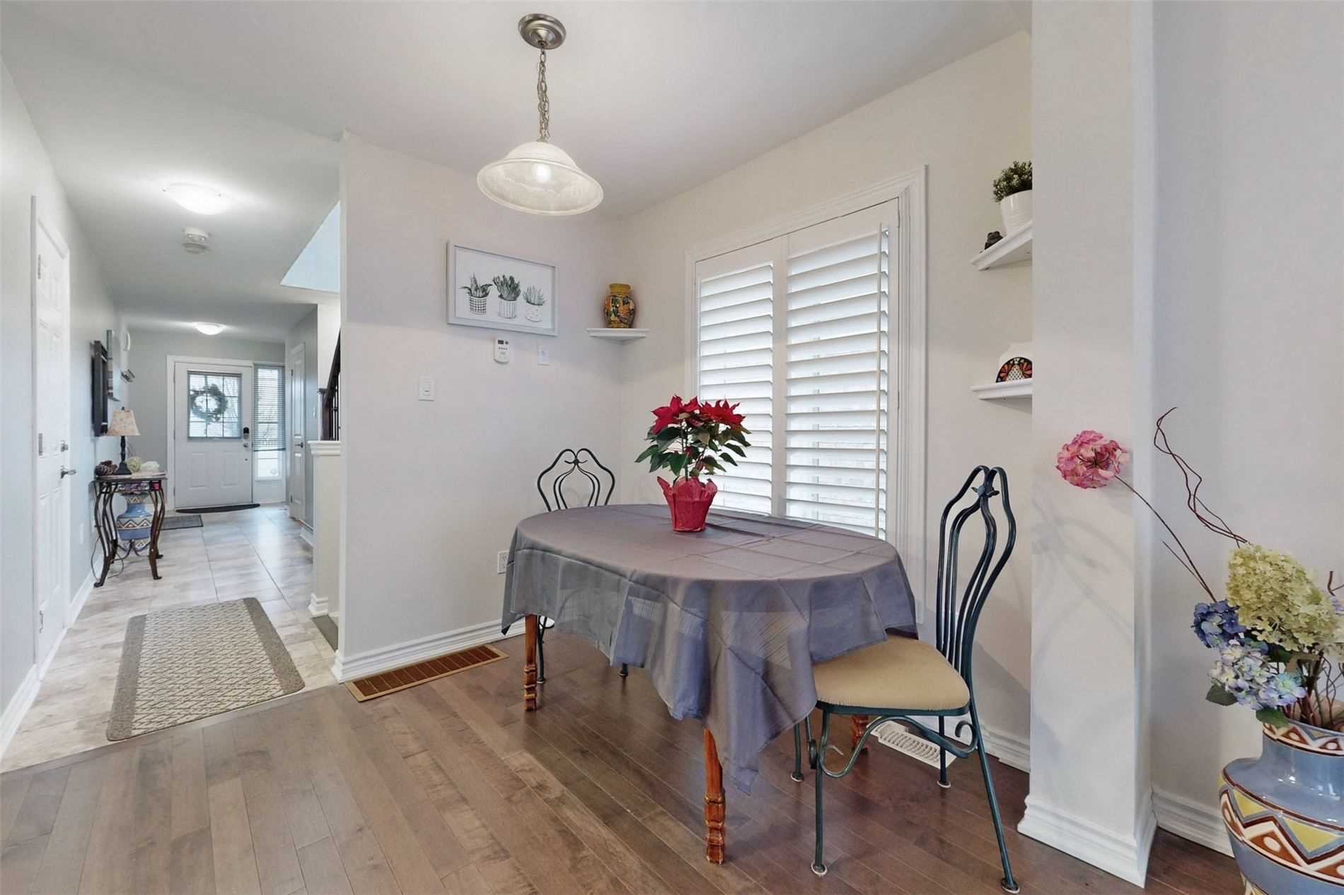 Listing W5870962 - Large Photo # 8