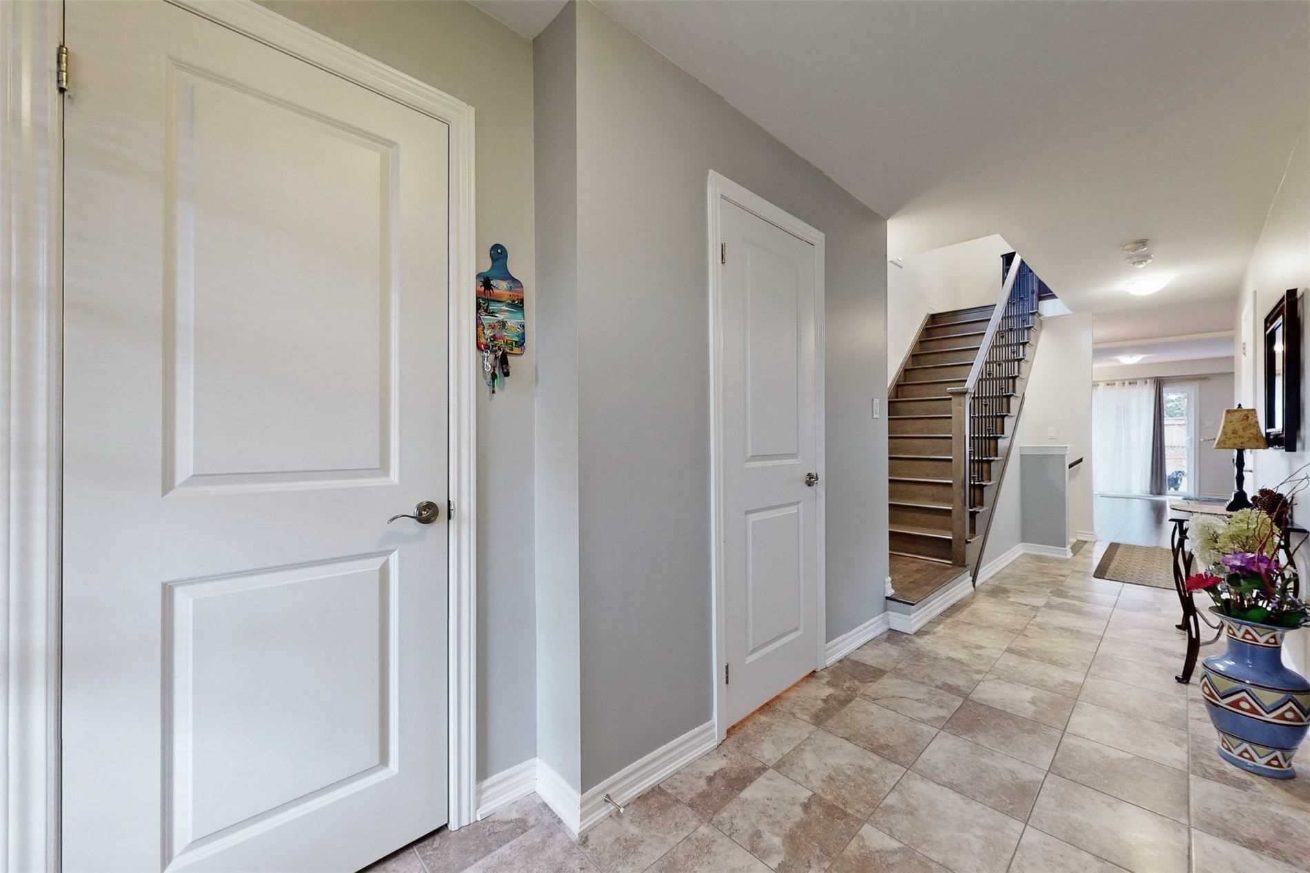 Listing W5870962 - Large Photo # 16