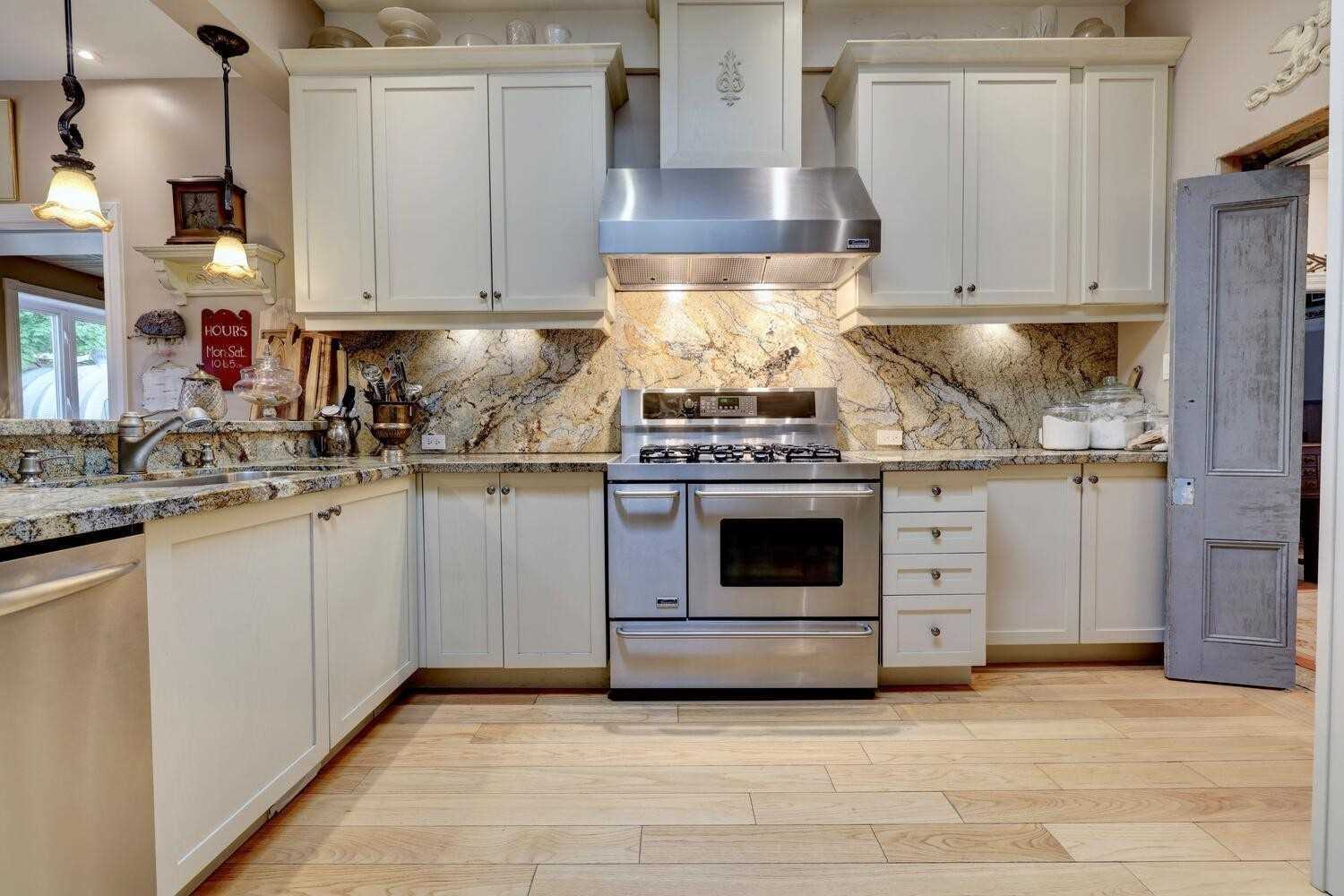 Listing W5871059 - Large Photo # 12