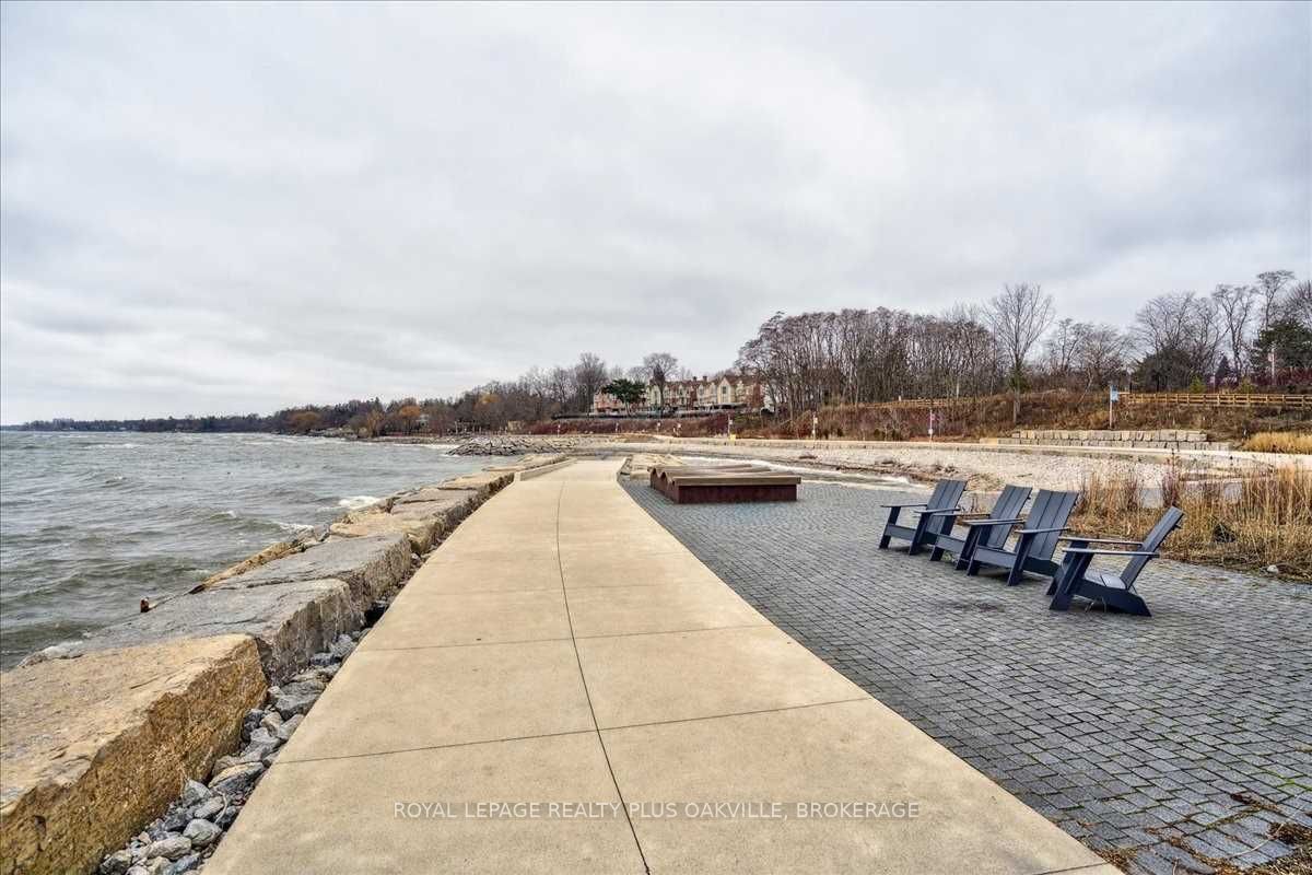 Listing W5871463 - Large Photo # 32