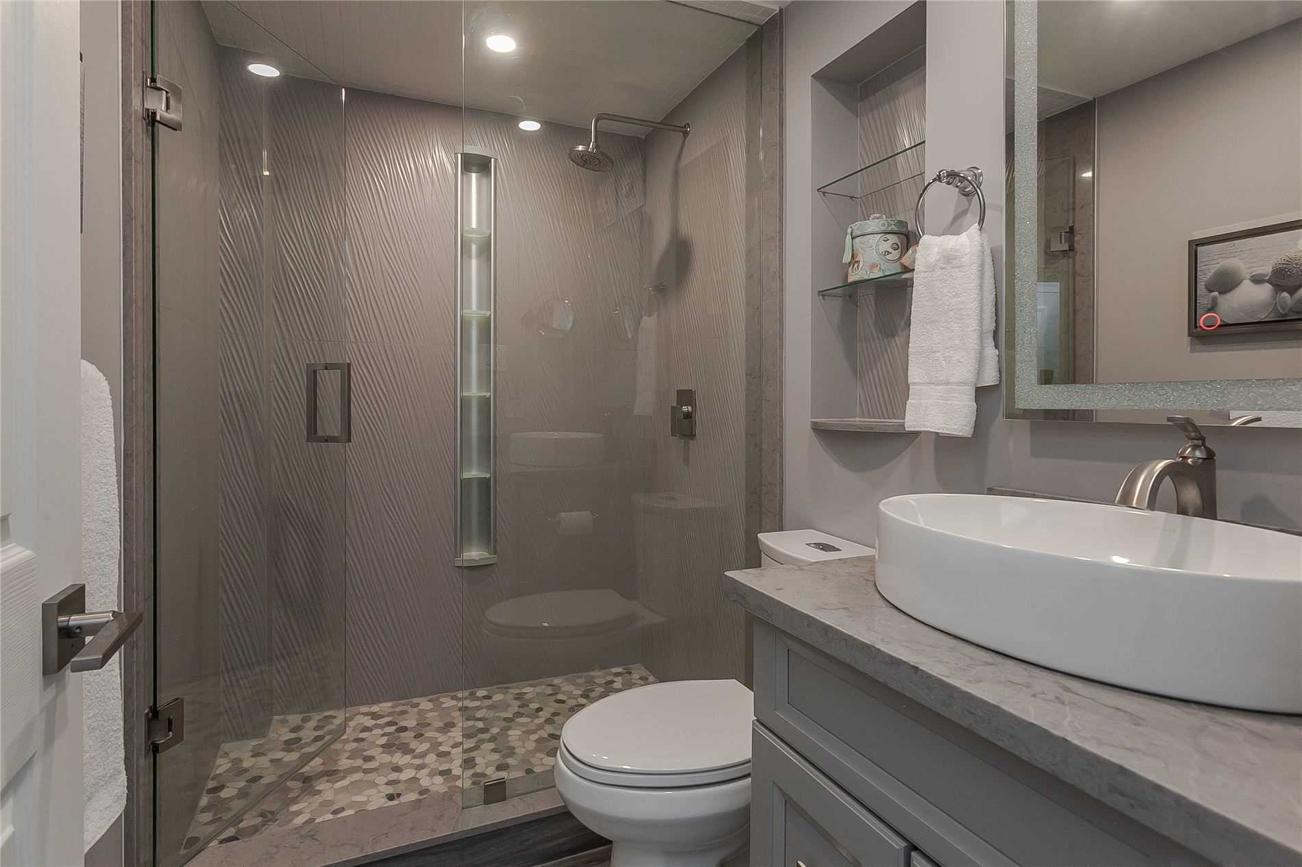 Listing W5871533 - Large Photo # 34
