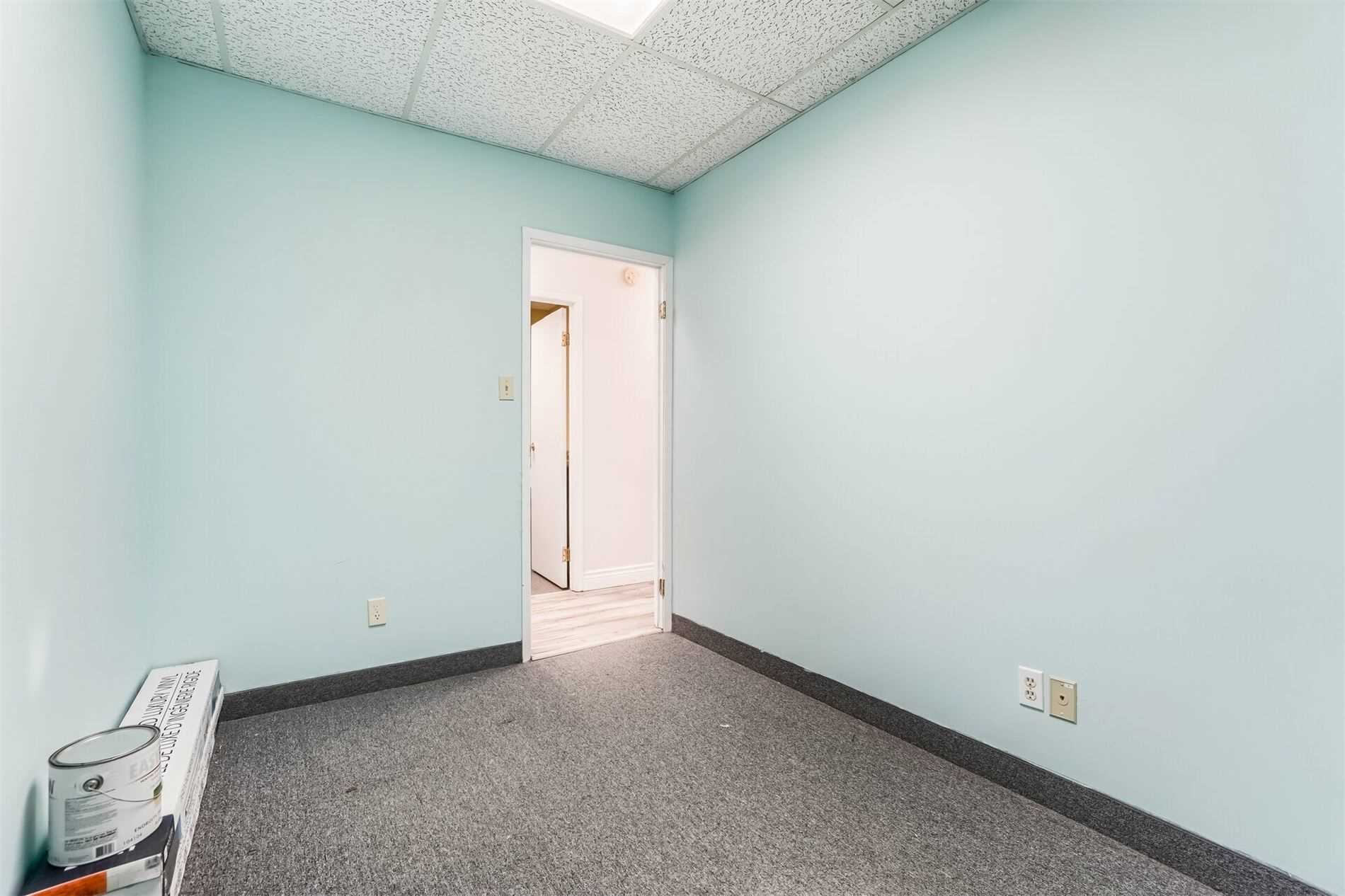 Listing W5872048 - Large Photo # 8