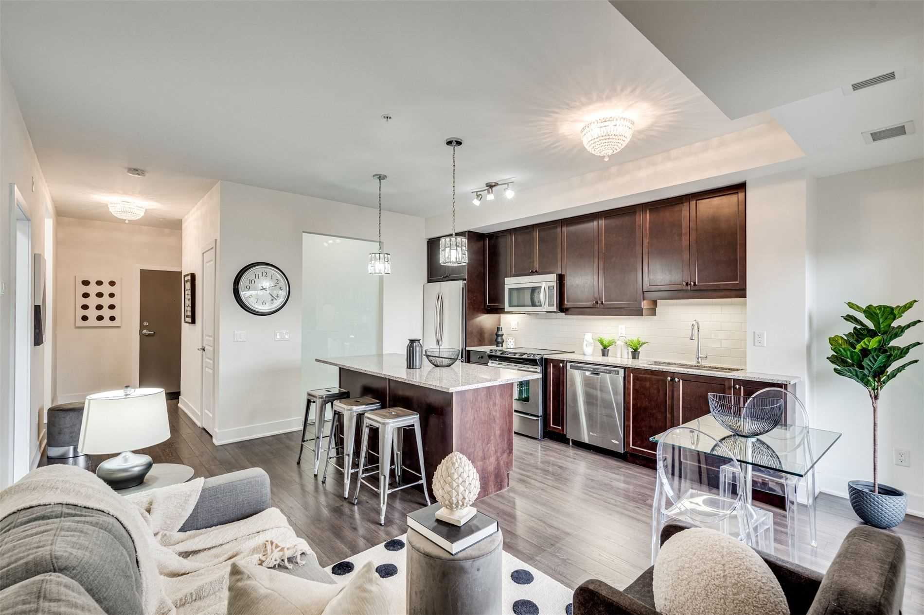 Listing W5872057 - Large Photo # 11