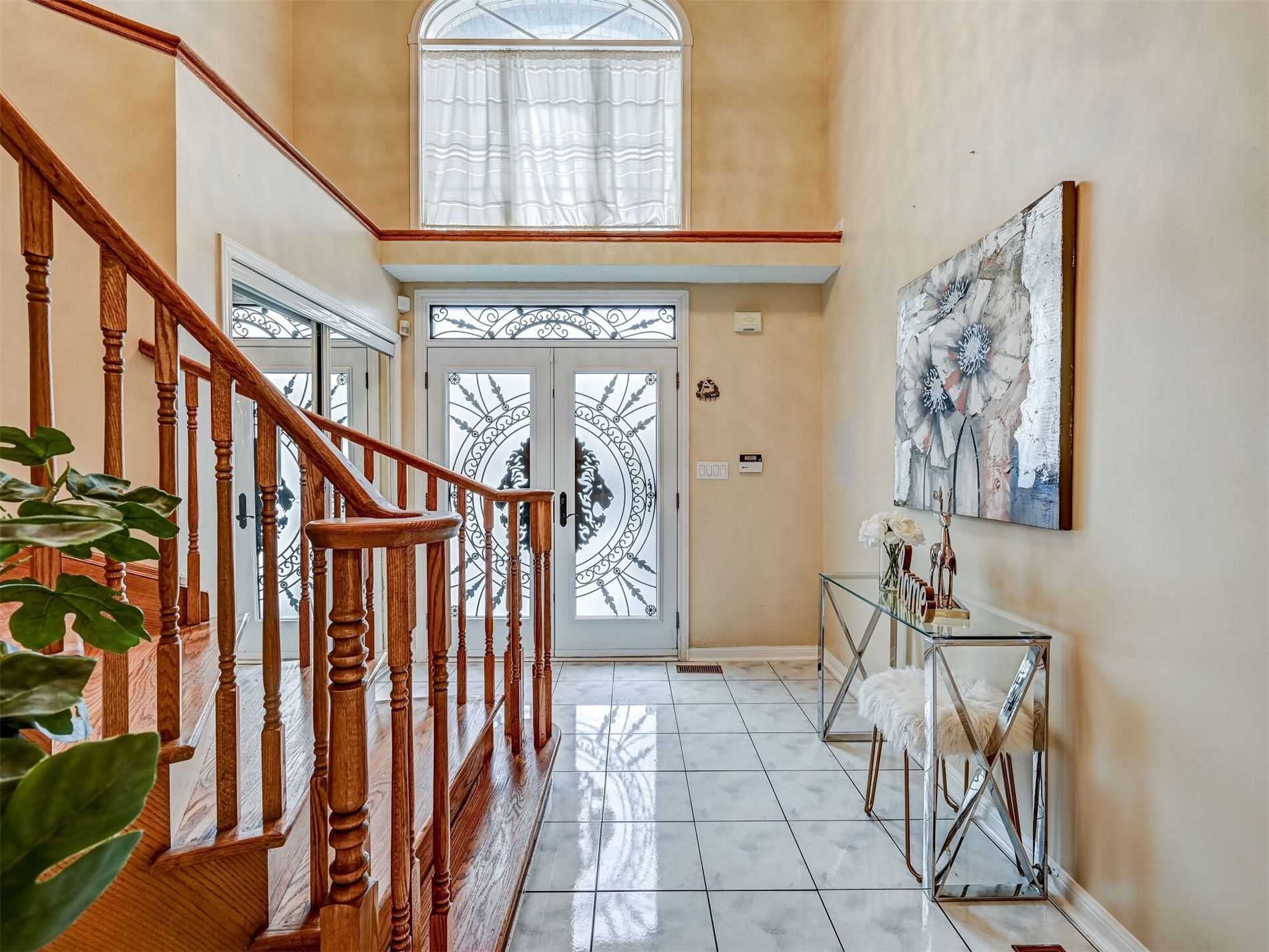 Listing W5872302 - Large Photo # 8
