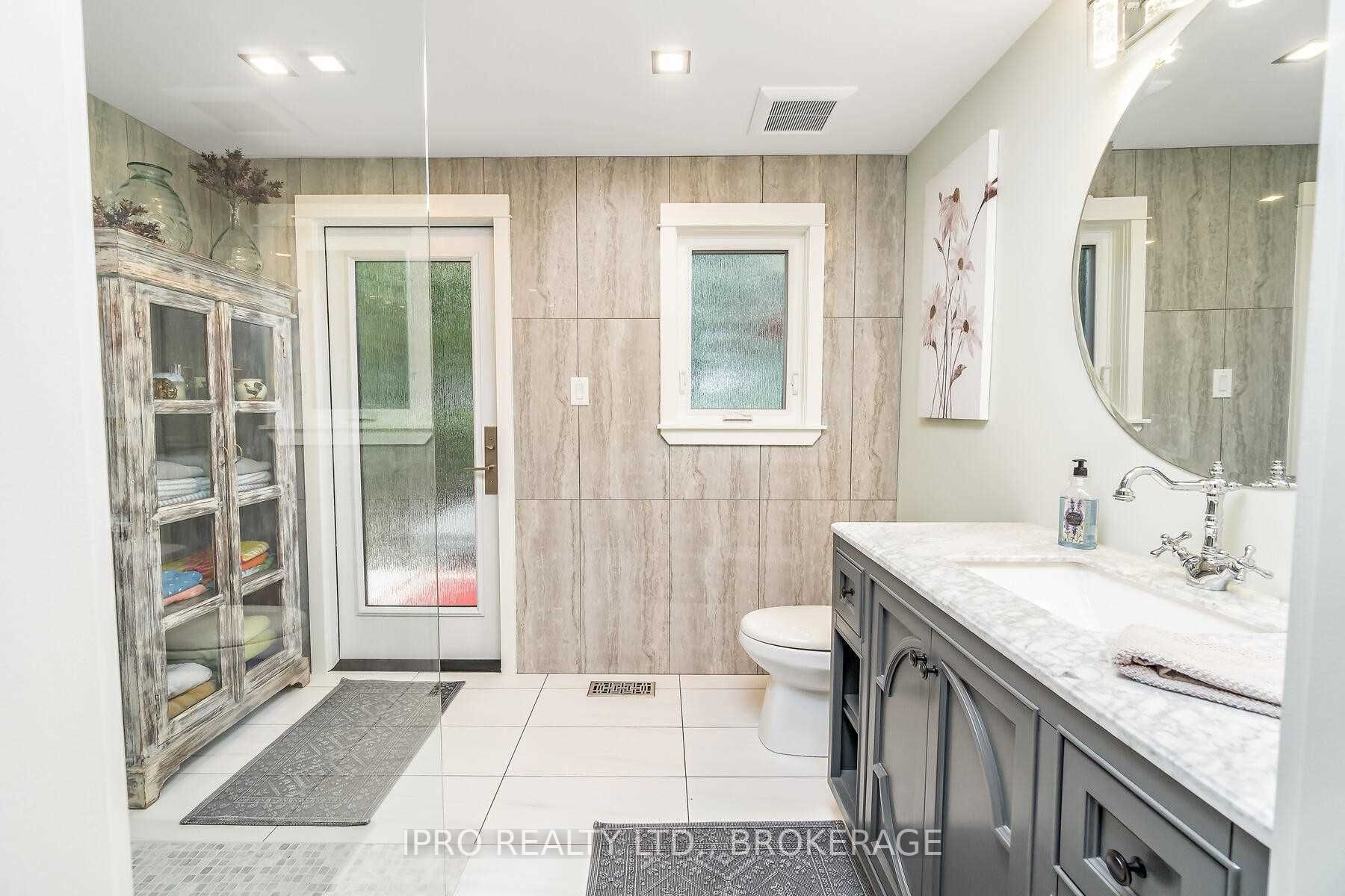 Listing W5872714 - Large Photo # 15