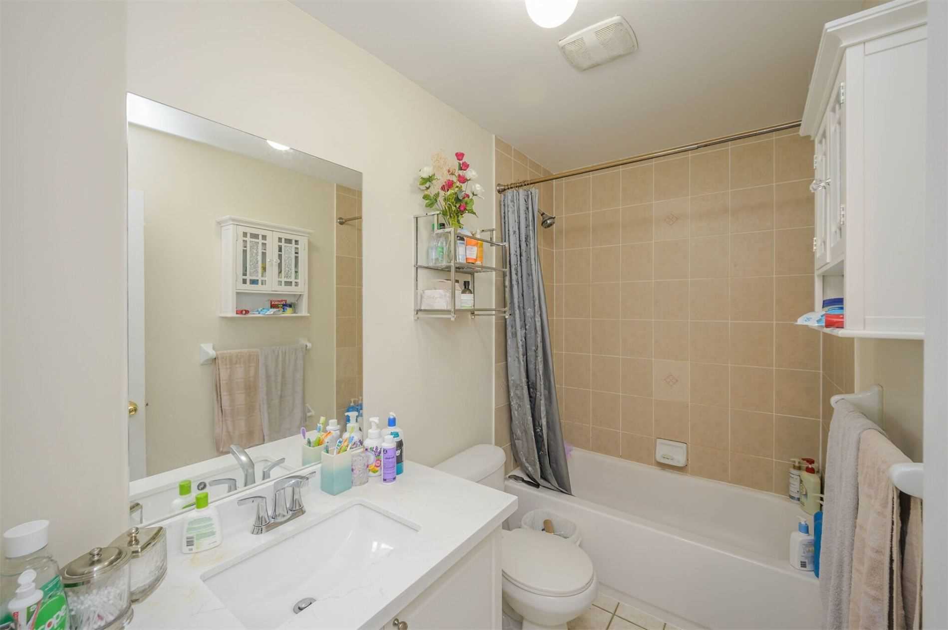 Listing W5872840 - Large Photo # 22
