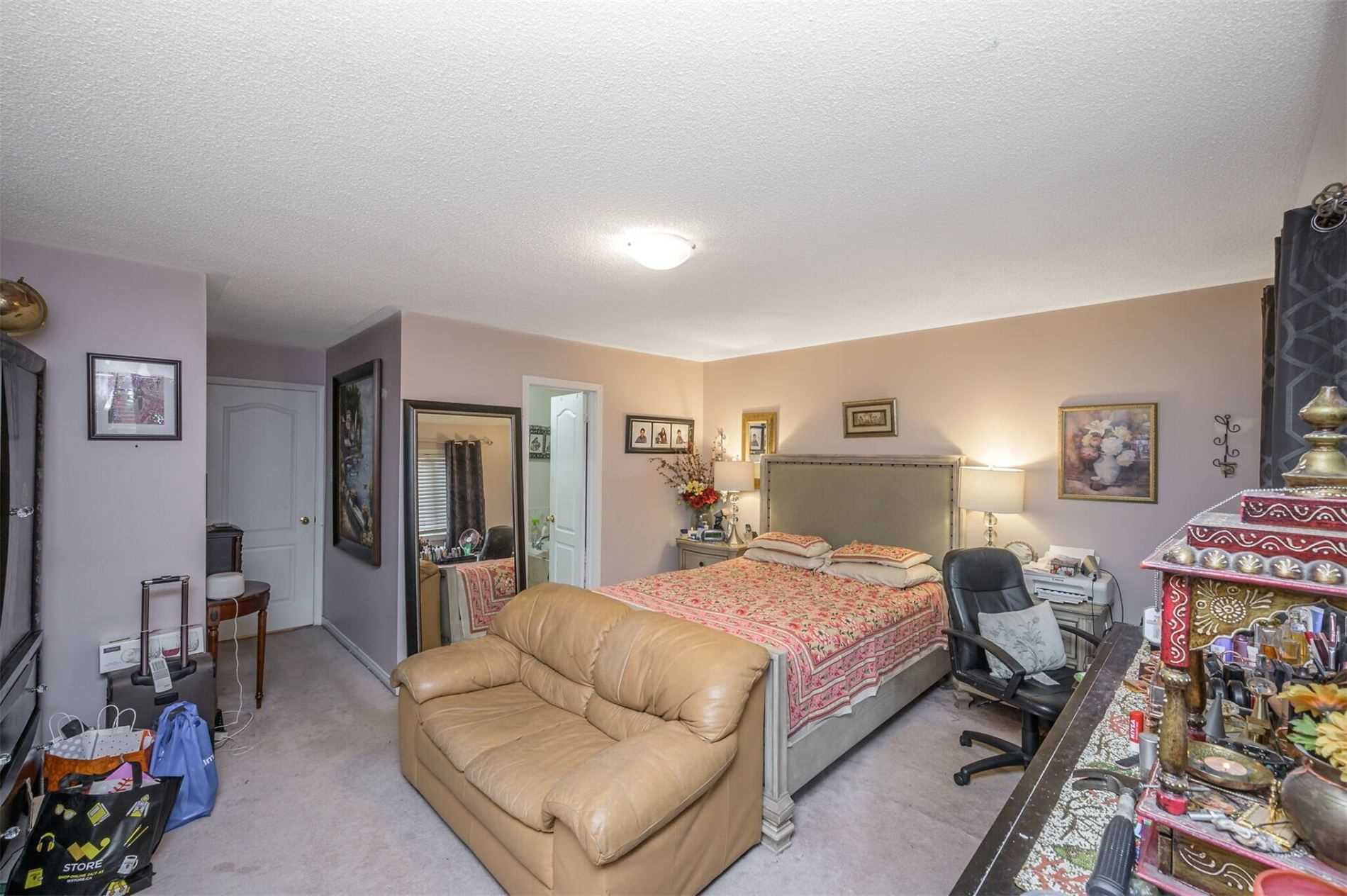 Listing W5872840 - Large Photo # 20
