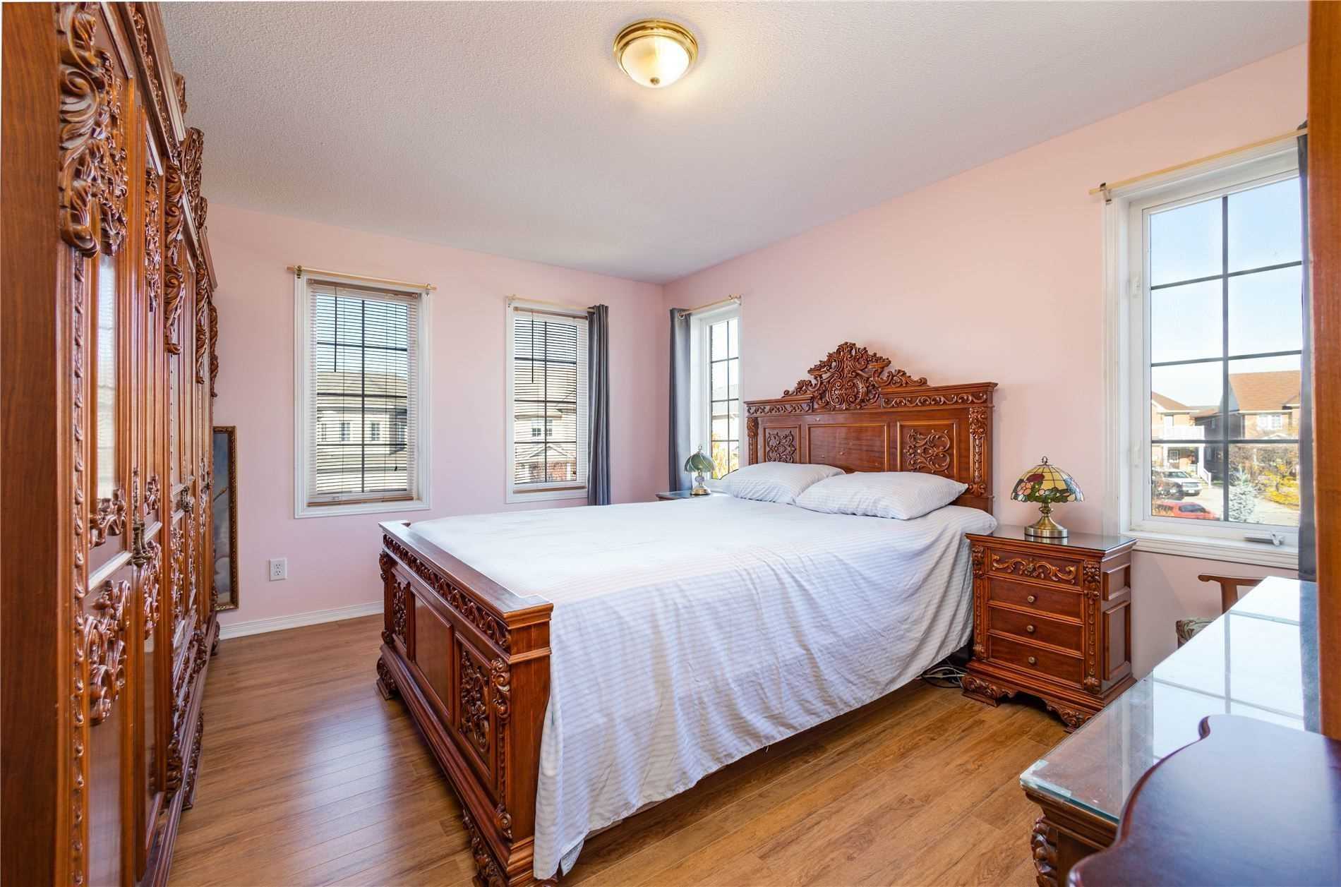 Listing W5872969 - Large Photo # 19